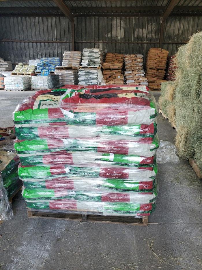 Fix & Feed Bonham Hardware - Bonham, TX