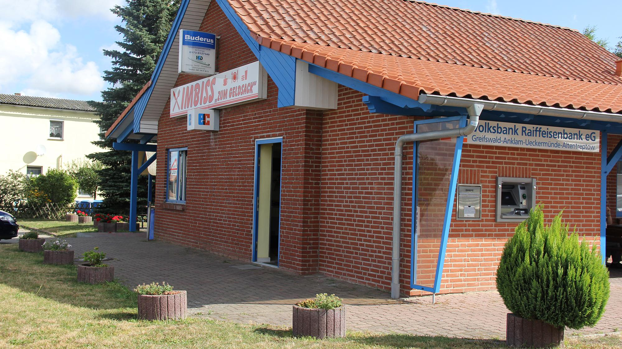 Volksbank Vorpommern eG, SB-Stelle Burow, An der B96 in Burow