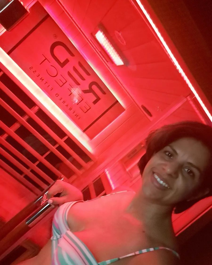 Red Effect Infrared Fitness Image