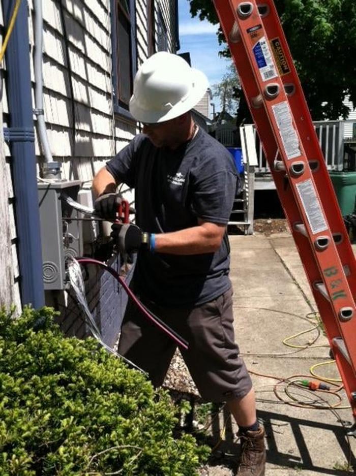 B&K Electric, LLC - Cranston, RI