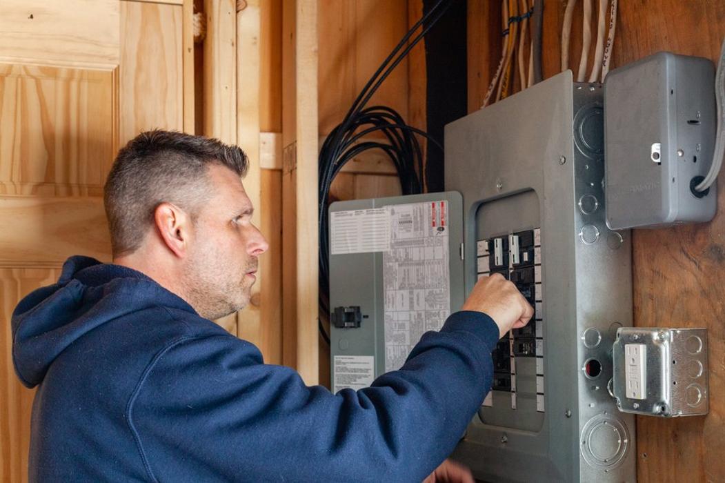 B&K Electric, LLC - Cranston, RI