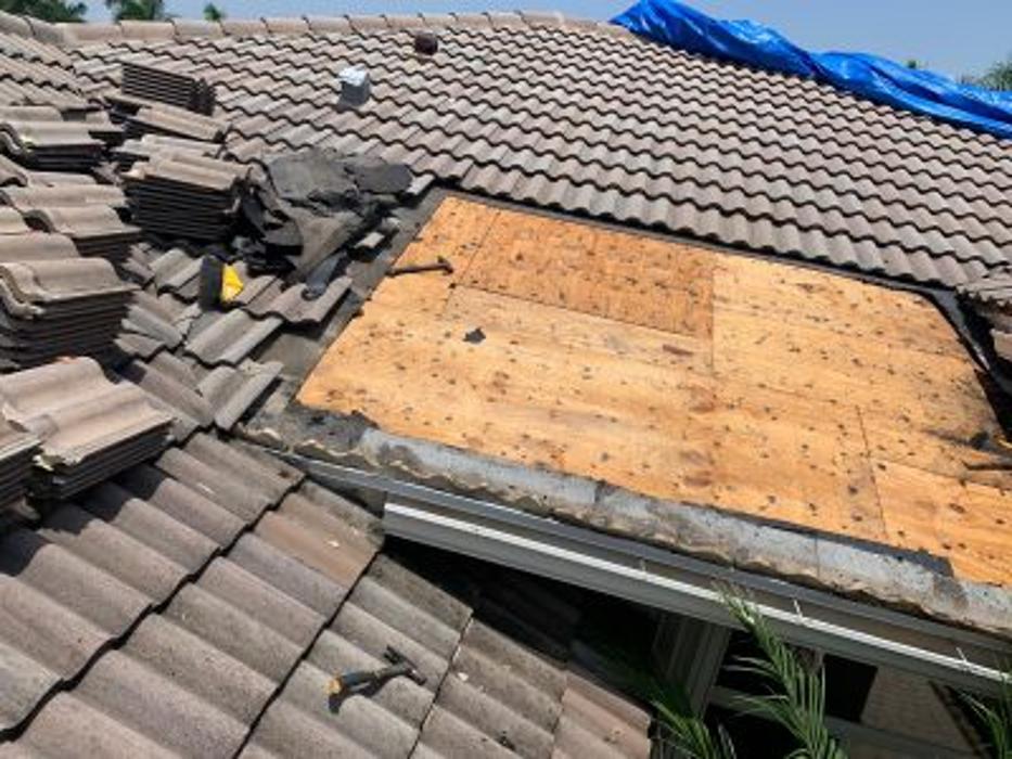 Herca Roofing - Miami, FL