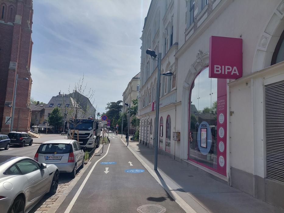 BIPA, Kendlerstraße in Wien