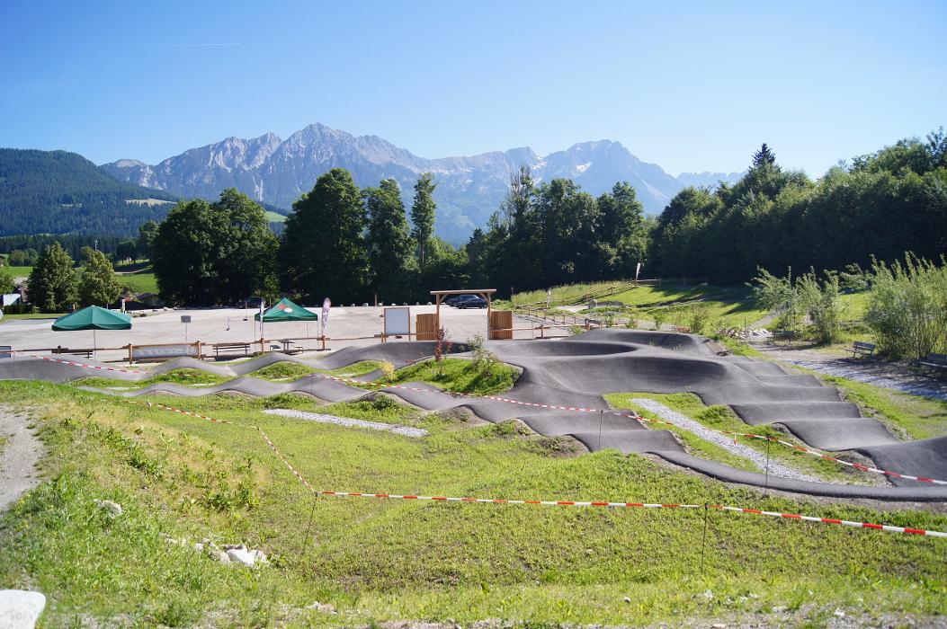 Sporthaus Edinger Söll Talstation, Stampfanger in Söll