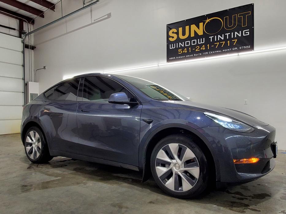 Sun Out Window Tinting - Central Point, OR