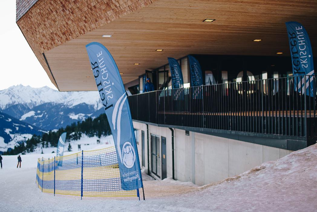 Skischule Keiler, Zillertaler Höhenstraße in Emberg