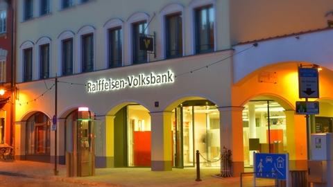 Raiffeisen-Volksbank Ebersberg eG, Marienplatz in Ebersberg
