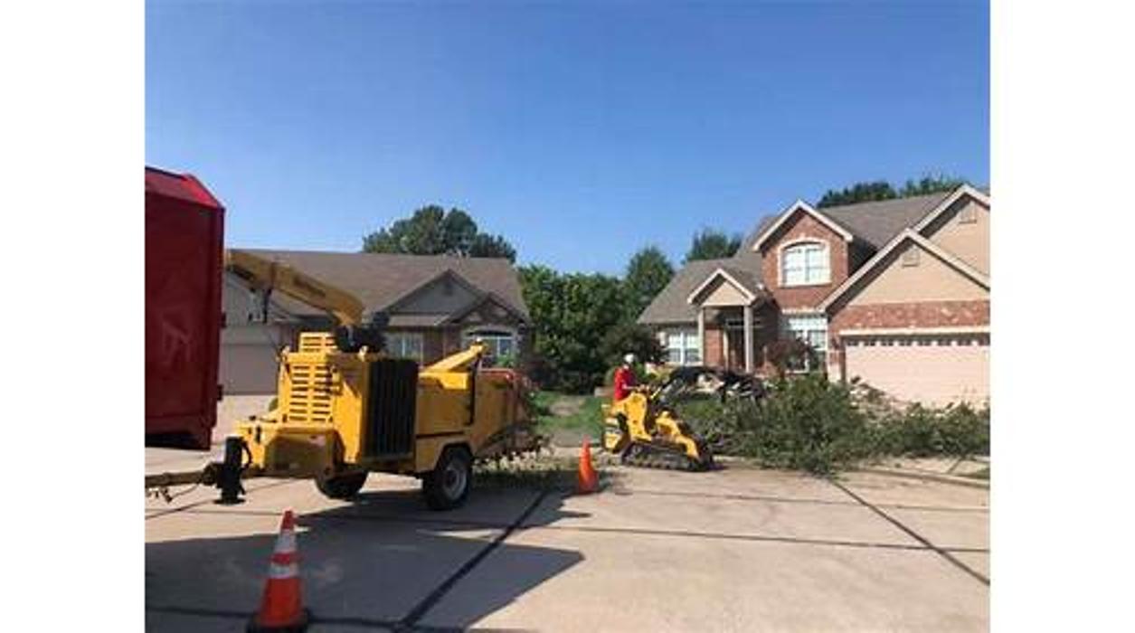 Liscombe Tree Service - Saint Charles, MO
