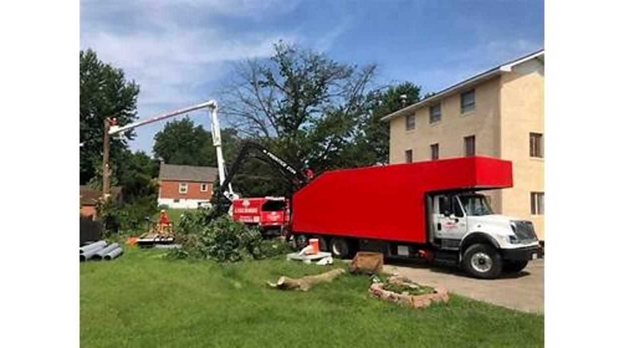 Liscombe Tree Service - Saint Charles, MO