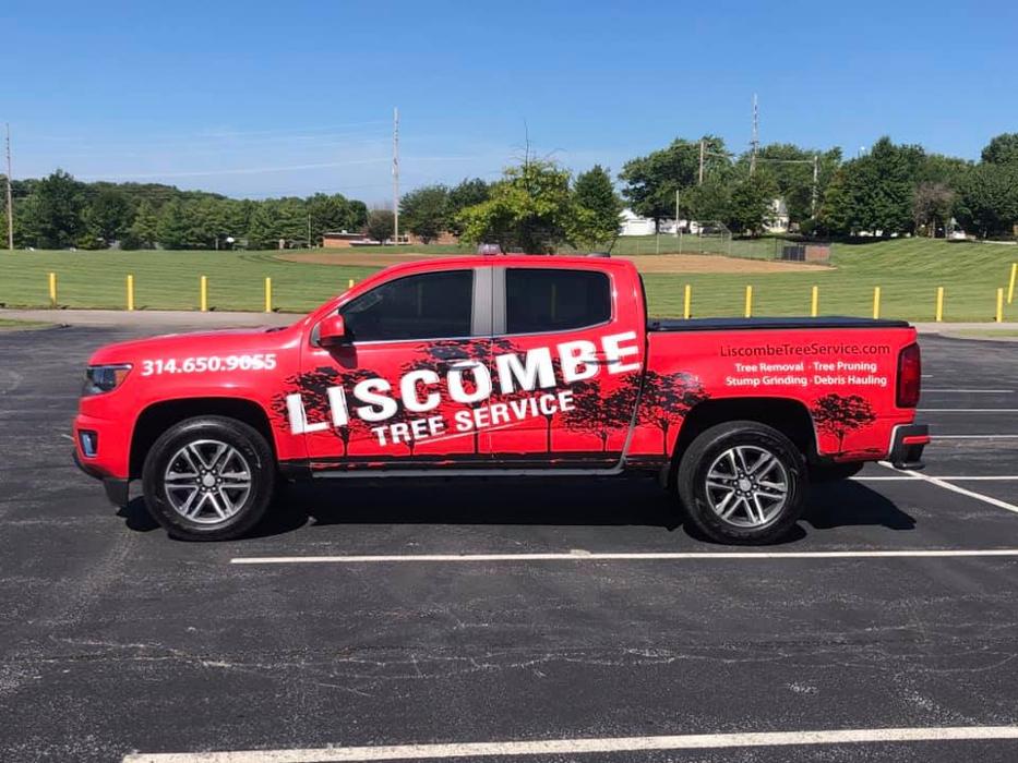Liscombe Tree Service - Saint Charles, MO