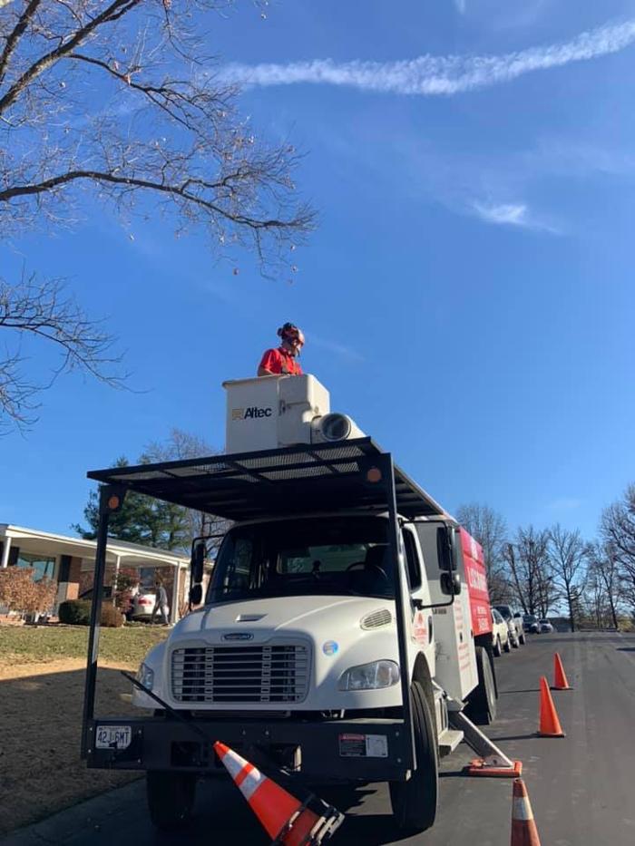 Liscombe Tree Service - Saint Charles, MO