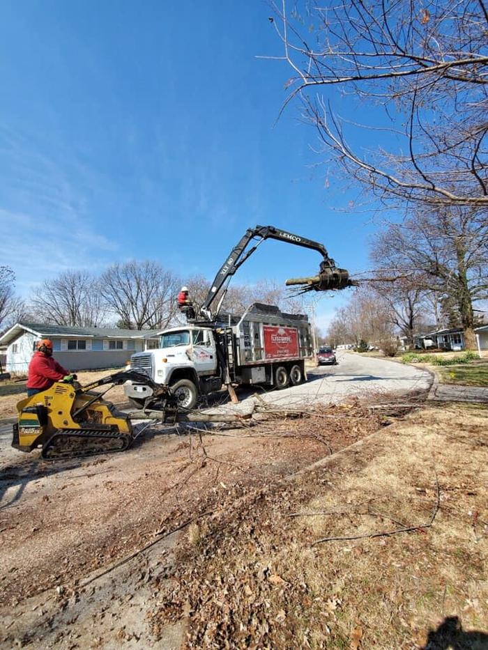 Liscombe Tree Service - Saint Charles, MO