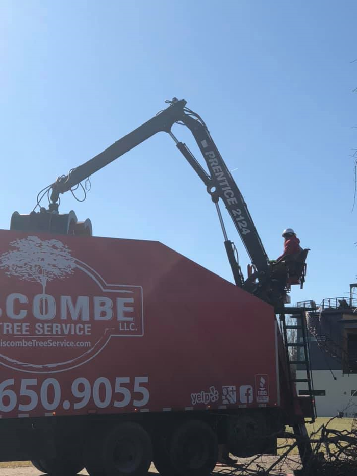 Liscombe Tree Service - Saint Charles, MO