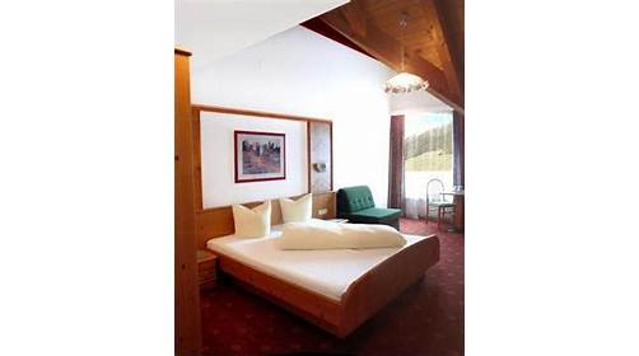 Hotel Germania GmbH, Persuttweg in Ischgl