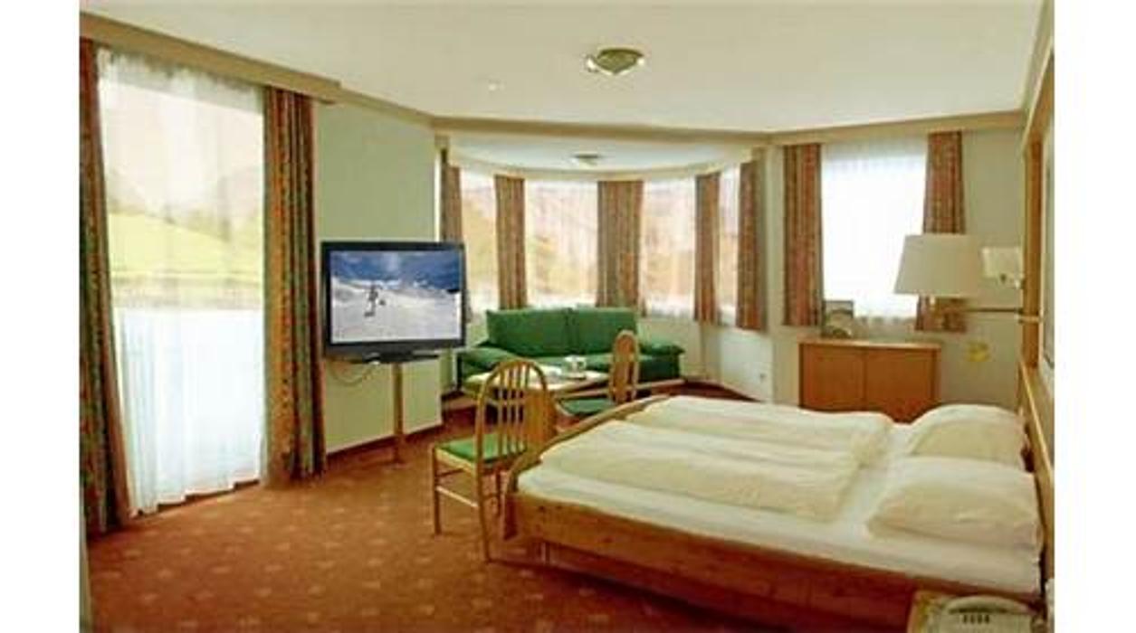 Hotel Germania GmbH, Persuttweg in Ischgl