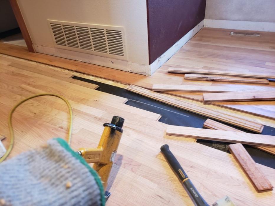 Mountain Man Hardwood Floors - Commerce City, CO