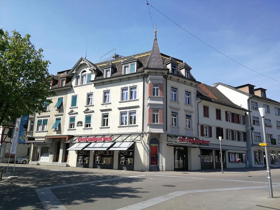 Tiefenbacher Schuhe, Rathausstrasse in Weinfelden
