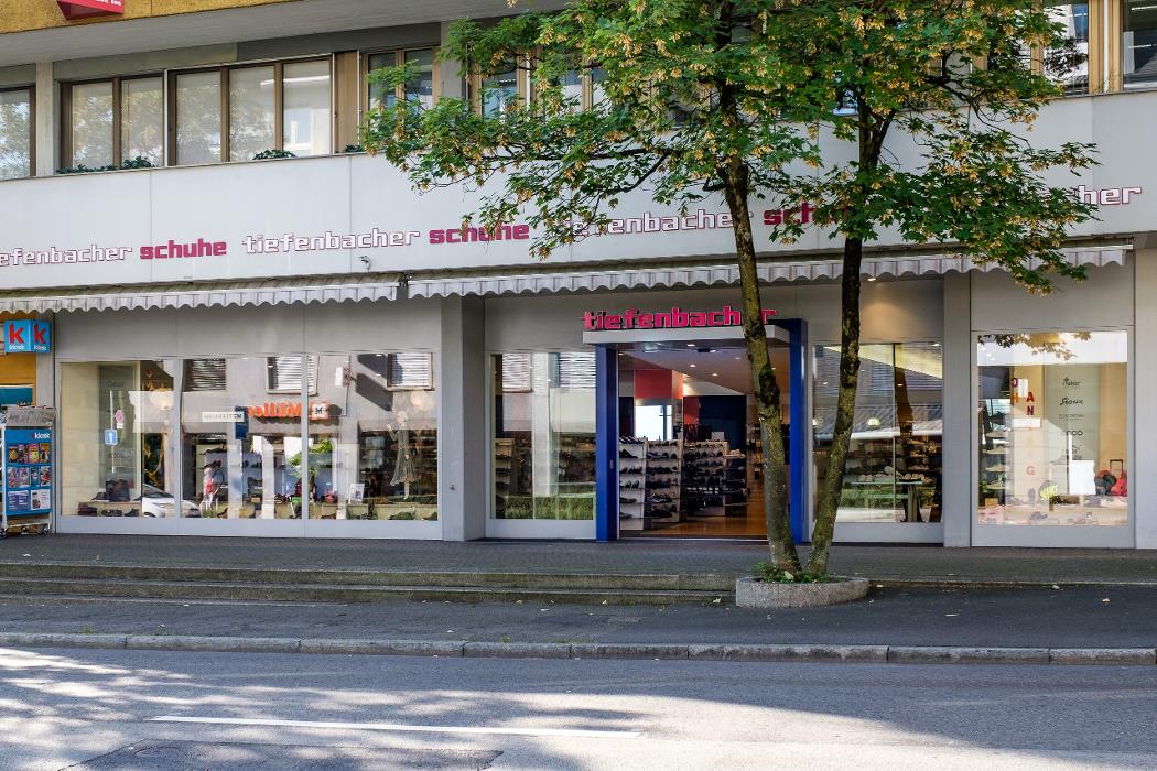 Tiefenbacher Schuhe, Zugerstrasse in Wädenswil