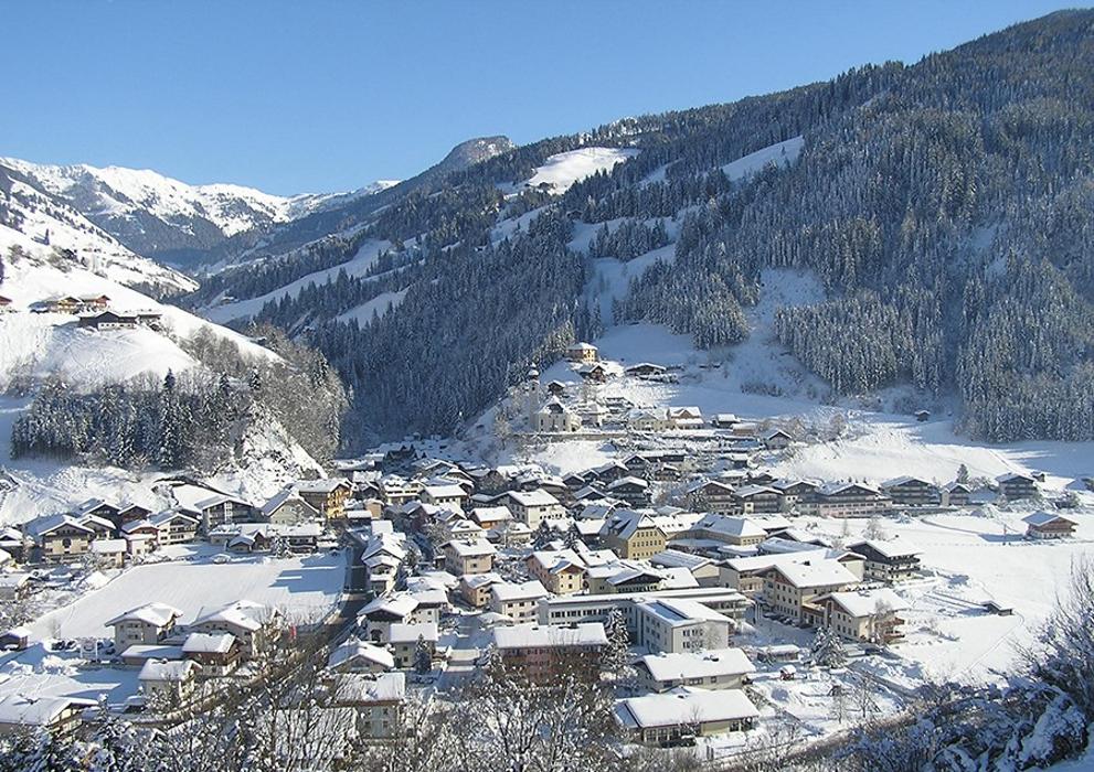Appartementhof Aigengut Ferienwohnung Großarl, Bergstraße in Unterberg