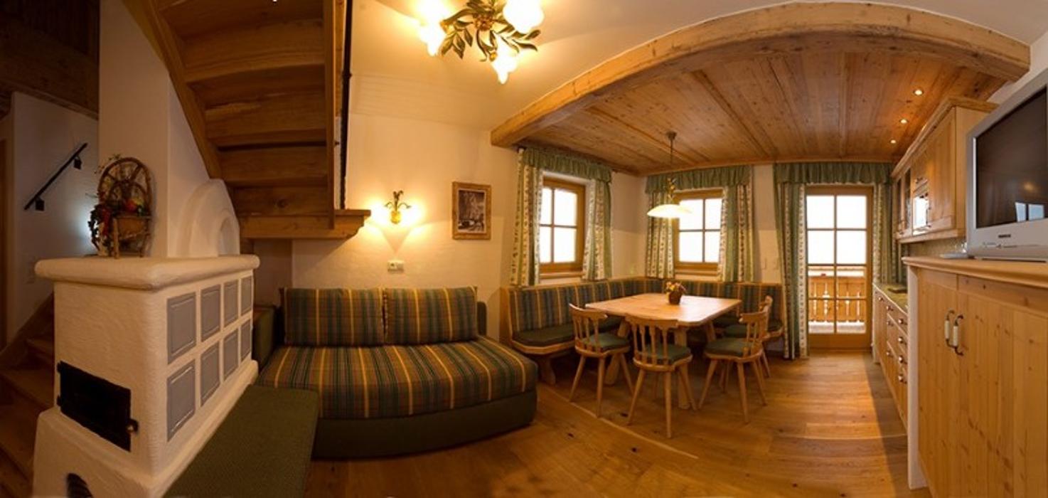 Appartementhof Aigengut Ferienwohnung Großarl, Bergstraße in Unterberg