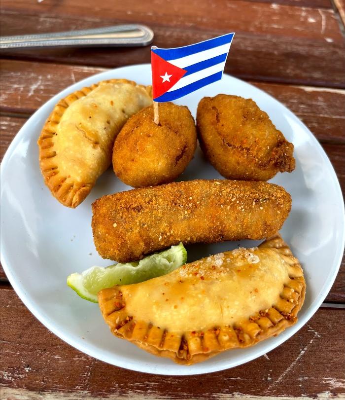 Caja Caliente Coral Gables - Coral Gables, FL