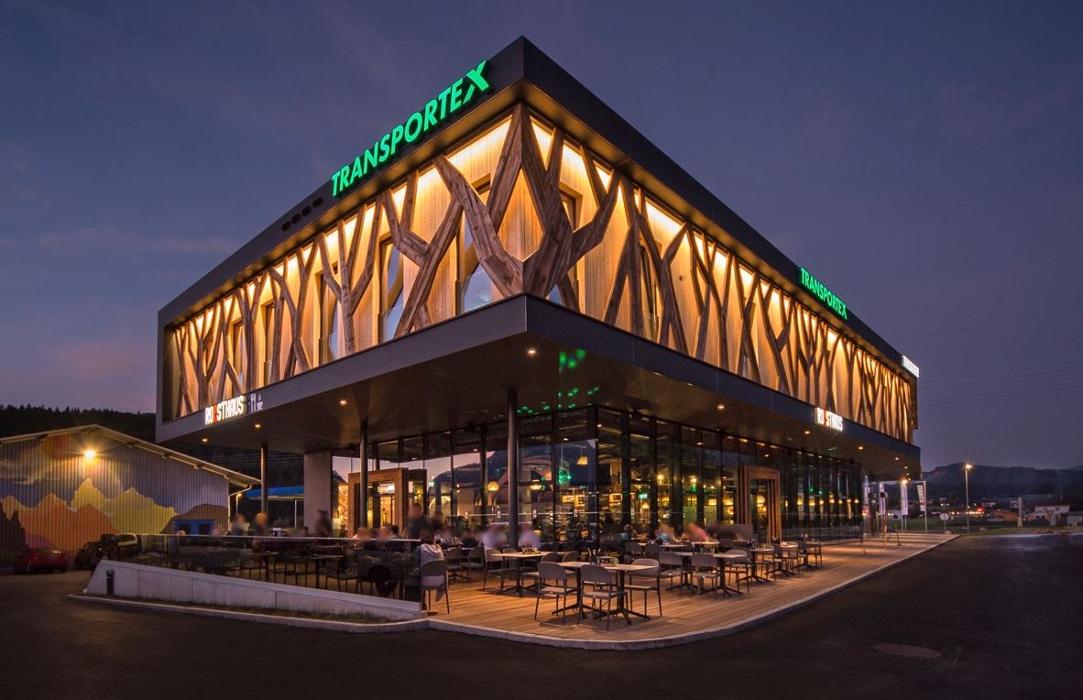 Thrainer Tankstelle - in Kufstein bei Niederndorf, Audorfer Straße in Niederndorf bei Kufstein