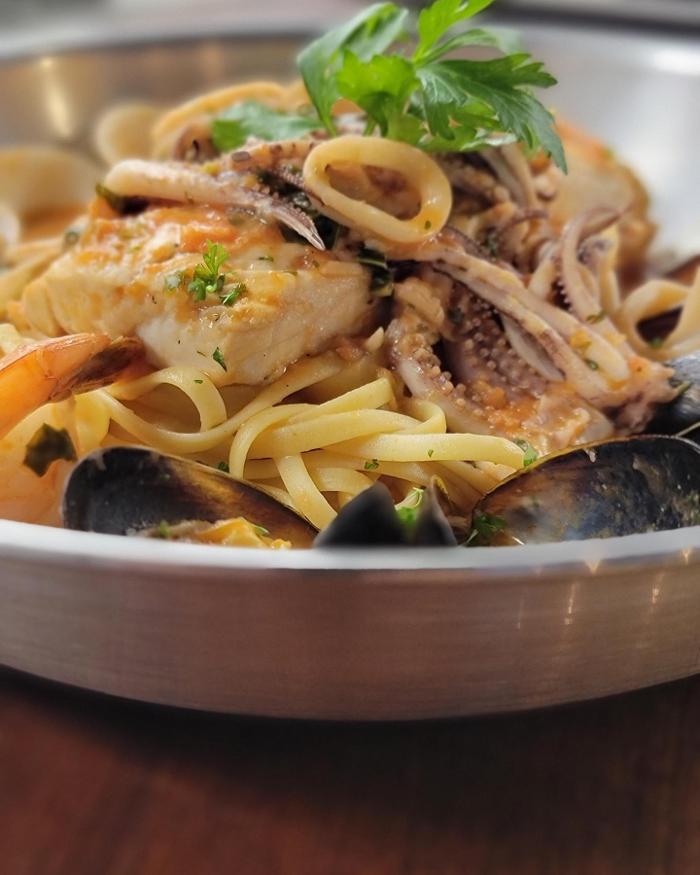 Mimi Forno Italiano - Laveen, AZ