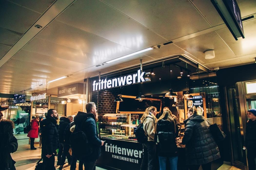 Frittenwerk Düsseldorf Hbf, Konrad-Adenauer-Platz in Düsseldorf