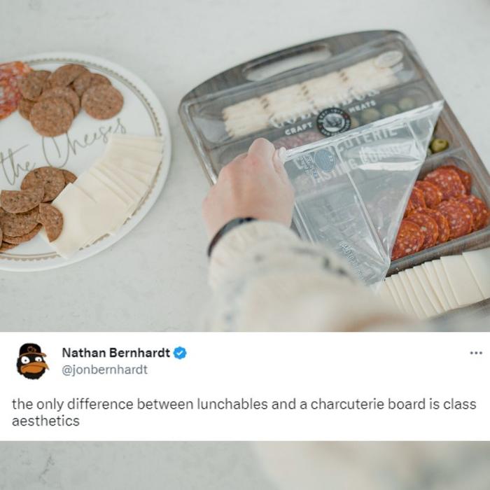 MOGO Modern Goods Market Logo