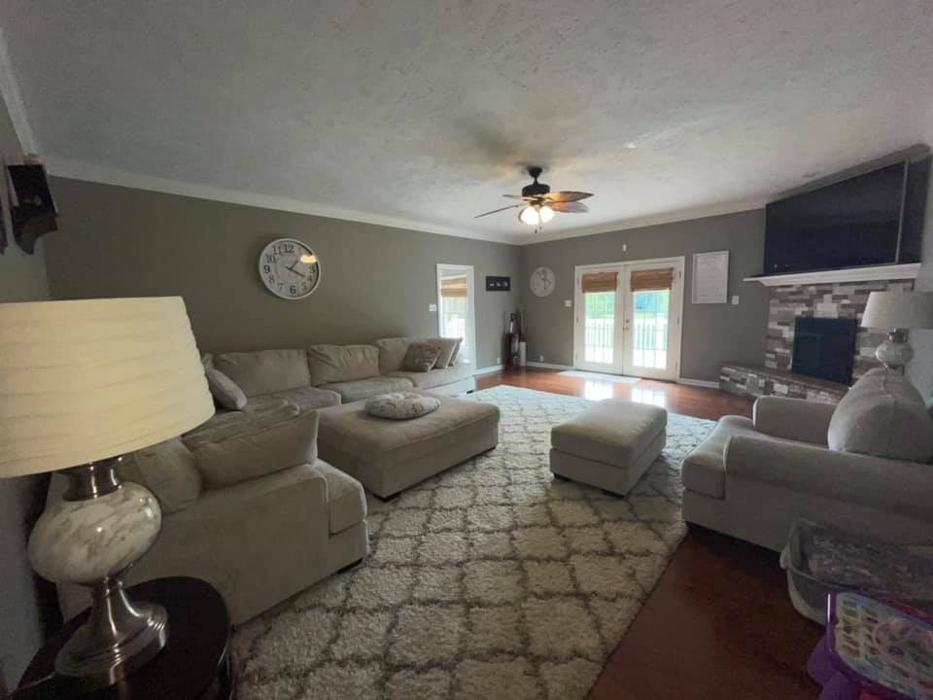 Custom Cleaning - Dyersburg, TN