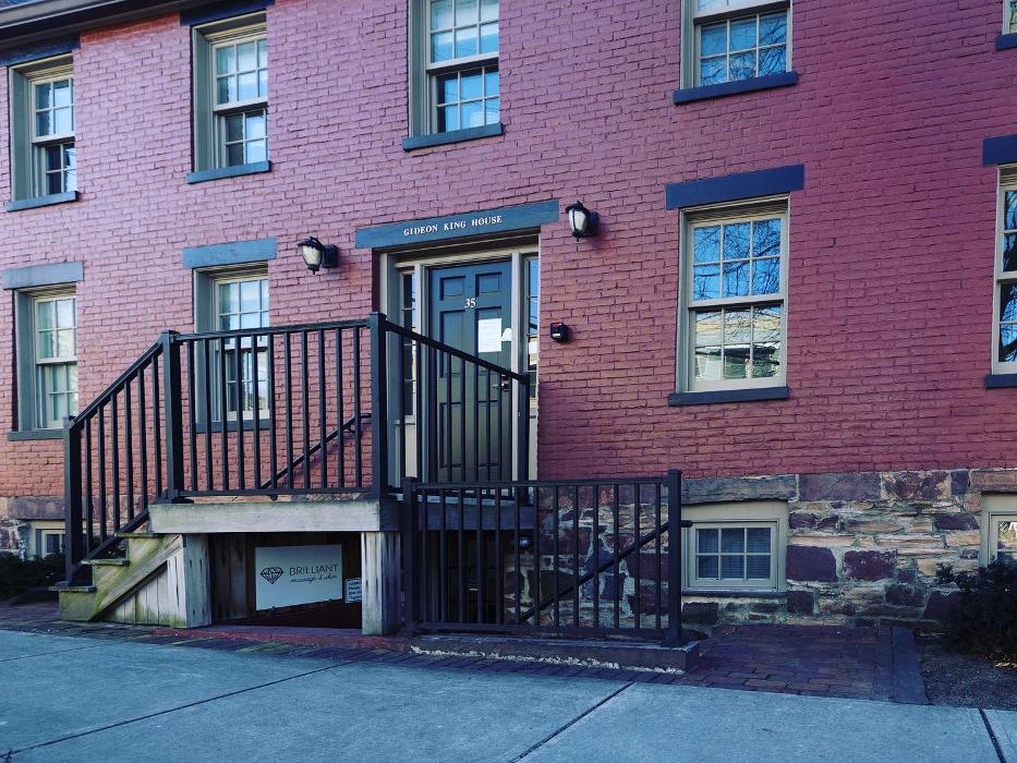 Brilliant Massage & Skin - Burlington, VT