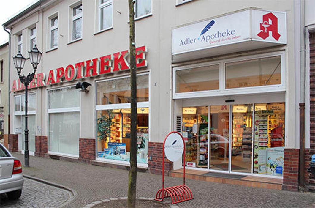 Adler-Apotheke, Marktstraße in Nauen