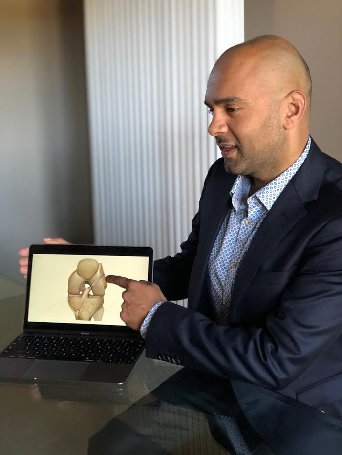 Dr. Adnan Saithna - Scottsdale, AZ