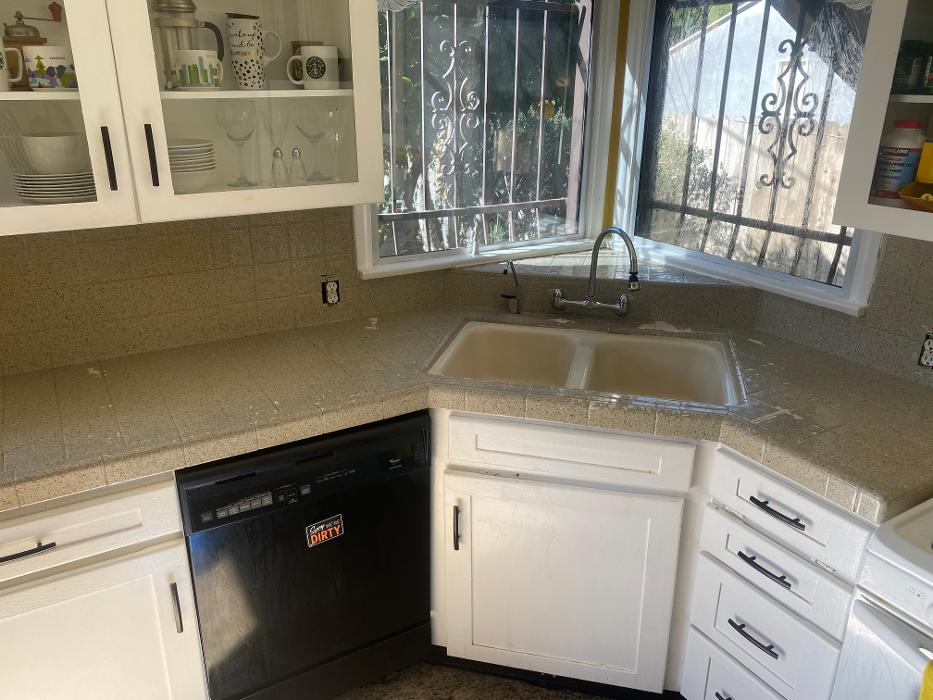 Southland Reglazing - San Fernando, CA
