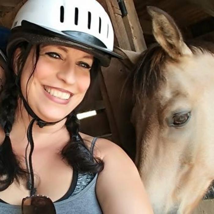 Cassandra Eckert Realtor / USN Veteran - Berkshire Hathaway HomeServices - Brooksville, FL