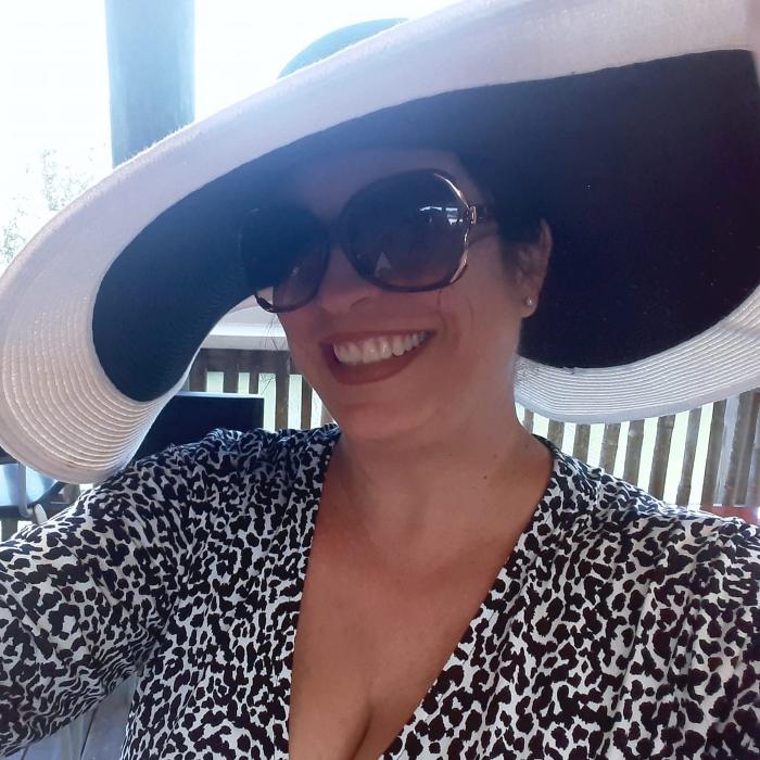 Cassandra Eckert Realtor / USN Veteran - Berkshire Hathaway HomeServices - Brooksville, FL