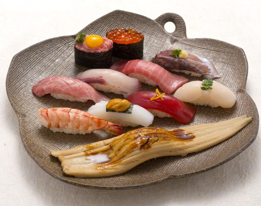 寿司屋 サンディエゴタウン - [Hidden Fish 寿司 - Hidden Fish Sushi]