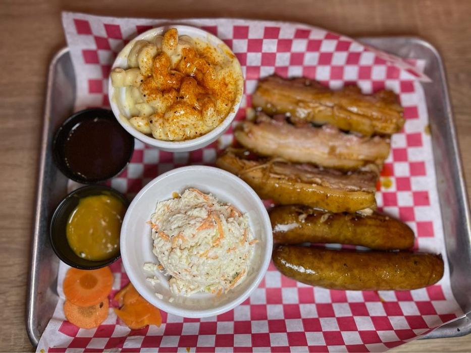 BBQ &amp; Craft Company Logo