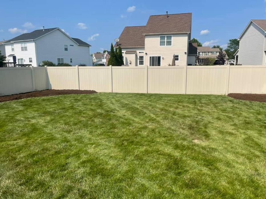 High Class Grass, LLC - Lorain, OH