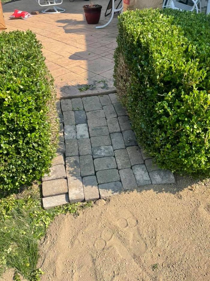 High Class Grass, LLC - Lorain, OH