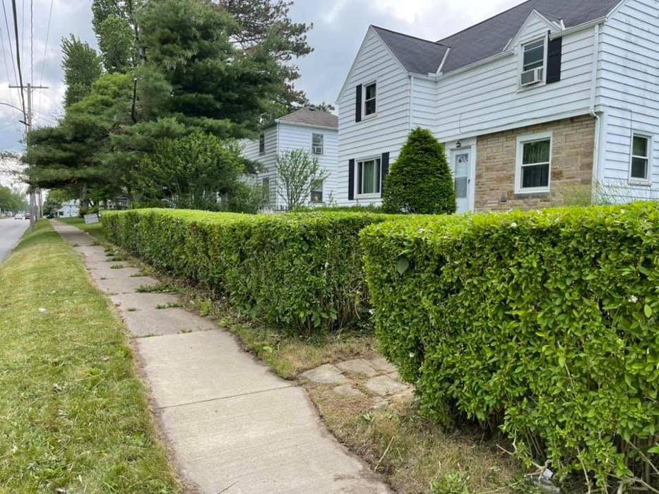 High Class Grass, LLC - Lorain, OH