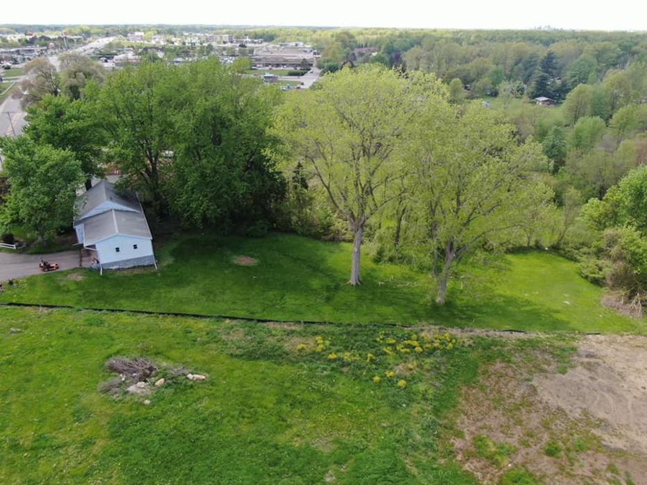 High Class Grass, LLC - Lorain, OH