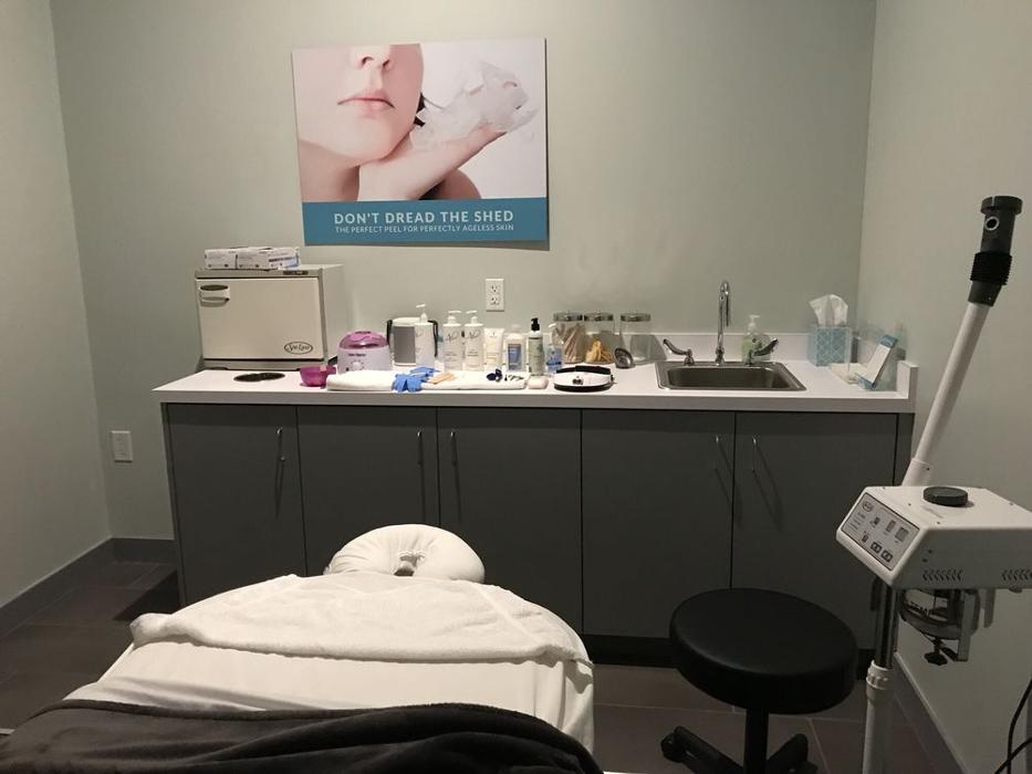 Pure Vanity - Peoria, AZ