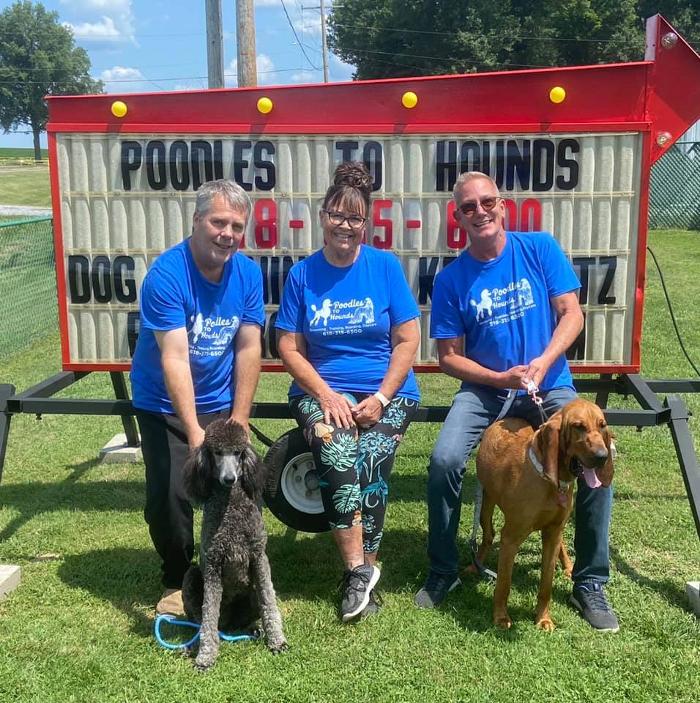 Poodles To Hounds, LLC - Mount Vernon, IL