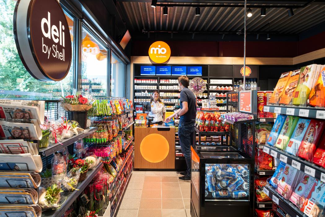 mio by migrolino, Neue Winterthurerstrasse in Wallisellen