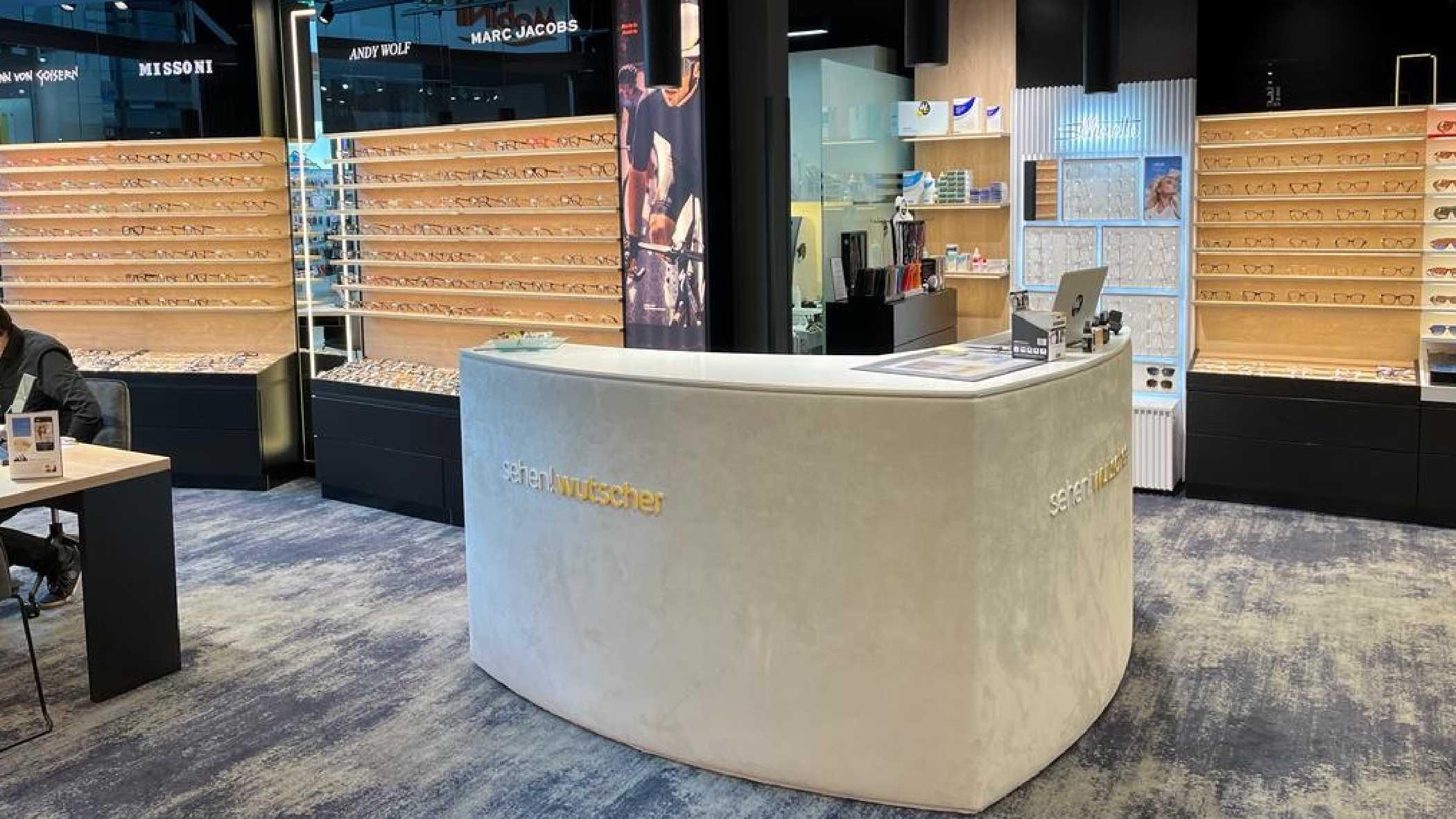 sehen!wutscher, Großebersdorferstraße in Gerasdorf bei Wien