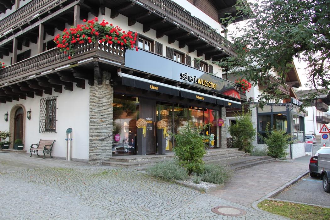 sehen!wutscher, Salzburger Platz in Kaprun