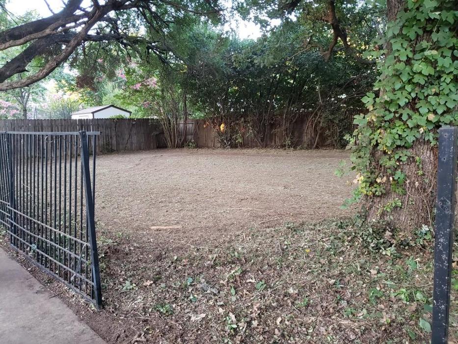 Allen's Hauling & Landscaping - McKinney, TX