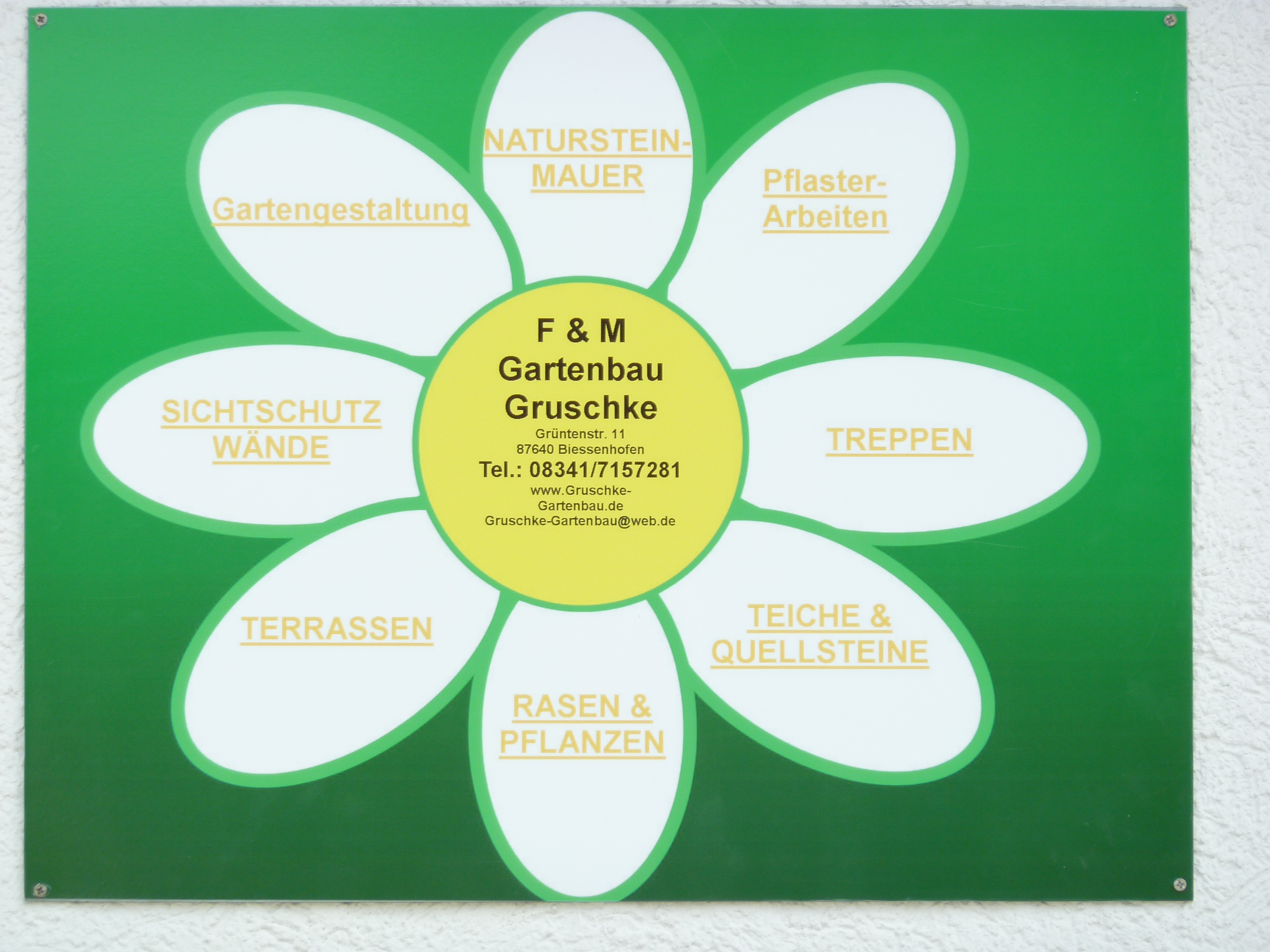 F M Gruschke Gartenbau Gartenzentren Pflanzen Gartenartikel