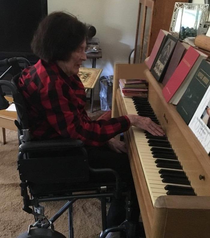 Seniors Serving Seniors In-Home Care - Sherwood, AR